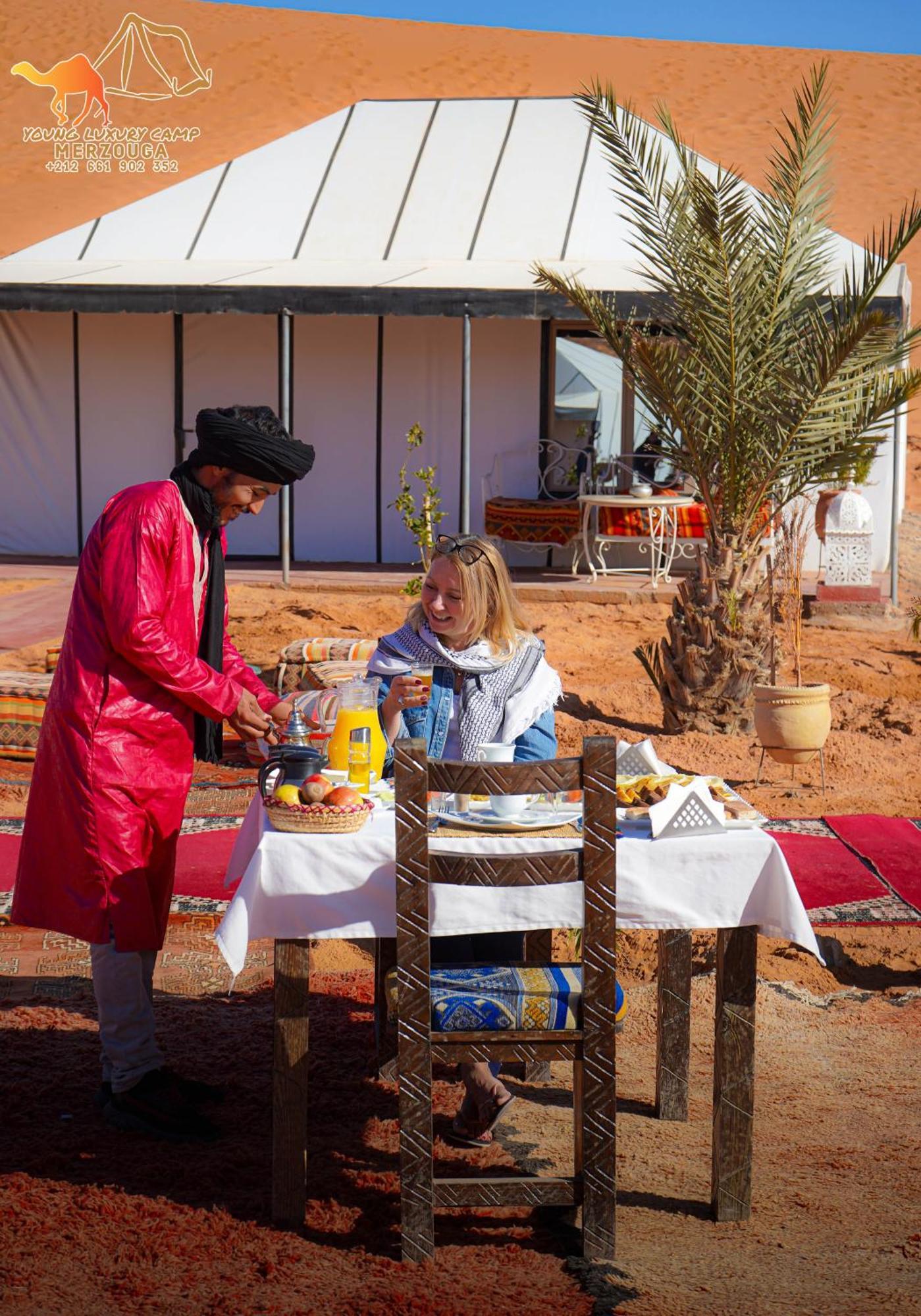 Young Luxury Camp Merzouga Luaran gambar