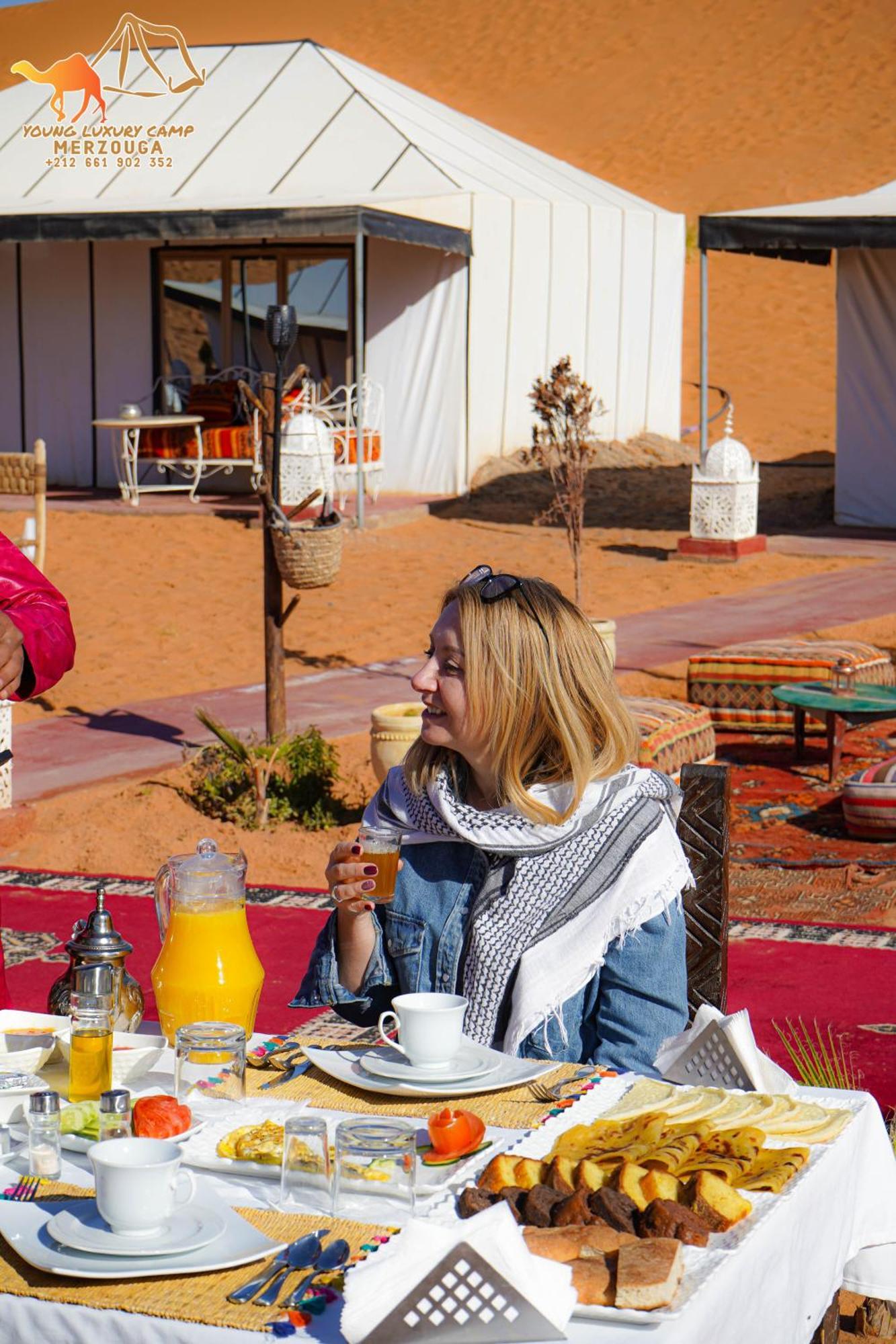 Young Luxury Camp Merzouga Luaran gambar