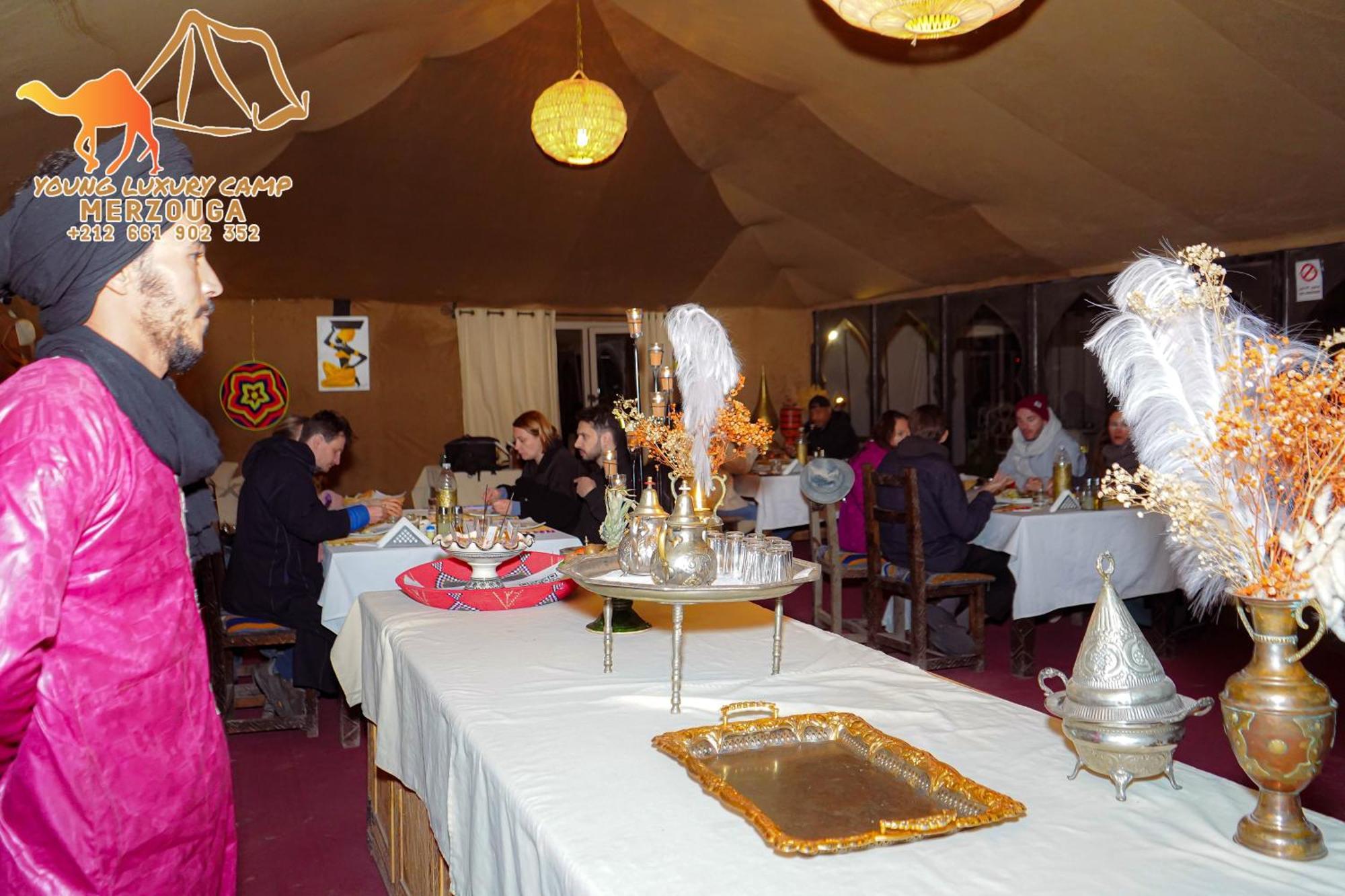 Young Luxury Camp Merzouga Luaran gambar